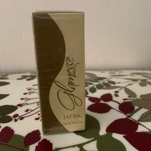 JAFRA Glamesse Eau de Toilette in Brown and Cream